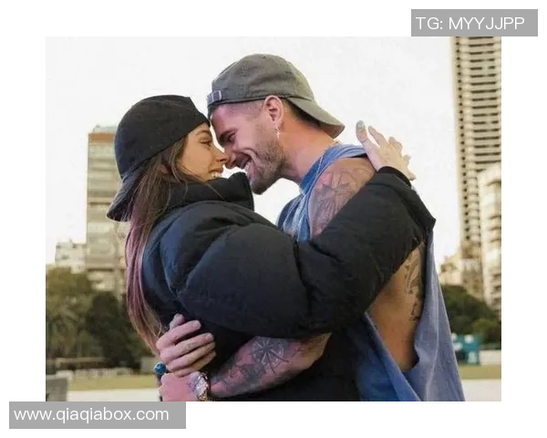 足球明星私生活曝光引发热议视频背后真相令人震惊